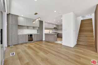 Single Family Residence, 4051 Weslin ave, Sherman Oaks, CA 91423 - 11