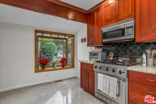 , 535 Winslow ave, Long Beach, CA 90814 - 9