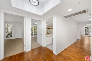 Condominium, 10555 Ashton ave, Westwood, CA 90024 - 14