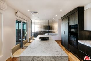 Condominium, 1 Century dr, Wilshire Corridor, CA 90067 - 7