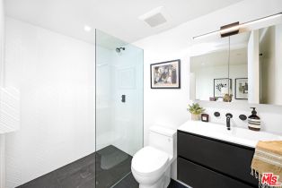 Single Family Residence, 1900 Penmar ave, Venice, CA 90291 - 39