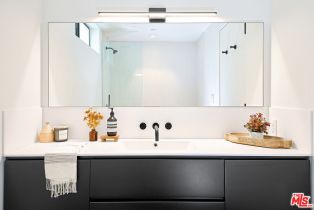 Single Family Residence, 1900 Penmar ave, Venice, CA 90291 - 33