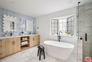 , 17481 Tramonto dr, Pacific Palisades, CA 90272 - 17