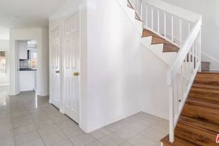 , 5200 White Oak ave, Encino, CA 91316 - 9