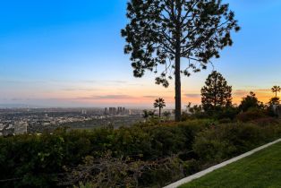 Single Family Residence, 380 Trousdale pl, Beverly Hills, CA 90210 - 25