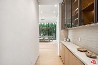 Single Family Residence, 14718 Otsego st, Sherman Oaks, CA 91403 - 14