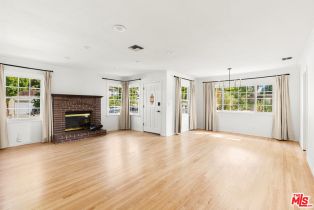 , 5131 Don Pio dr, Woodland Hills, CA 91364 - 9