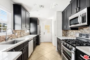 , 5131 Don Pio dr, Woodland Hills, CA 91364 - 12