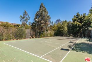 , 2344 Laguna Circle dr, Agoura Hills, CA 91301 - 37