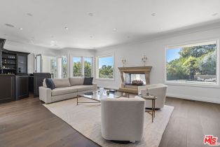 Residential Lease, 1845   Loma Vista Dr, Beverly Hills, CA  Beverly Hills, CA 90210