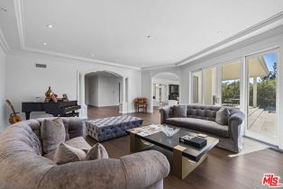 , 1845 Loma Vista dr, Beverly Hills, CA 90210 - 7