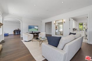 , 1845 Loma Vista dr, Beverly Hills, CA 90210 - 8