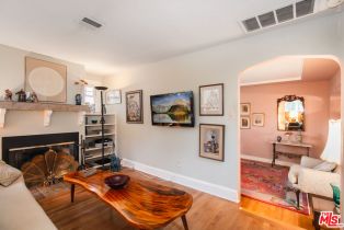 Single Family Residence, 13384 Contour dr, Sherman Oaks, CA 91423 - 6