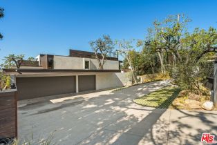 Single Family Residence, 1005 Elden way, Beverly Hills, CA 90210 - 4