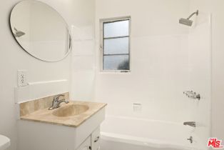 , 9222 Beverly blvd, Beverly Hills, CA 90210 - 7