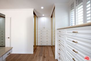 Single Family Residence, 14929 La Cumbre dr, Pacific Palisades, CA 90272 - 8