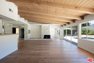 Single Family Residence, 14929 La Cumbre dr, Pacific Palisades, CA 90272 - 3