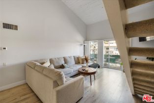 Condominium, 5460 White Oak ave, Encino, CA 91316 - 3