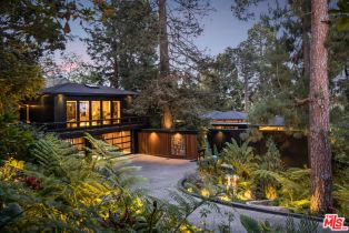 Single Family Residence, 900 Napoli dr, Pacific Palisades, CA 90272 - 2