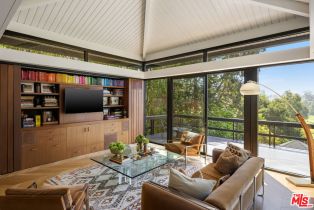 Single Family Residence, 900 Napoli dr, Pacific Palisades, CA 90272 - 9