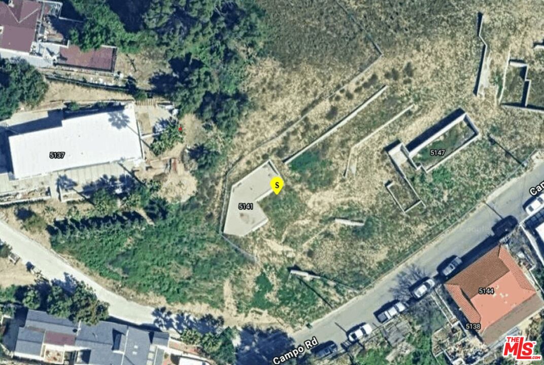 , 5141 Campo rd, Woodland Hills, CA 91364 - 1