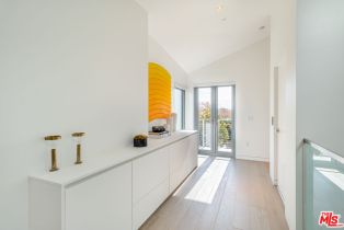 , 8600 Wilshire blvd, Beverly Hills, CA 90211 - 31