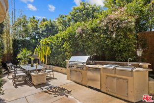 Single Family Residence, 587 Entrada dr, Santa Monica, CA 90402 - 31