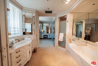 Condominium, 10375 Wilshire blvd, Westwood, CA 90024 - 9