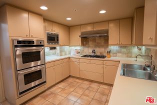 Condominium, 10375 Wilshire blvd, Westwood, CA 90024 - 5