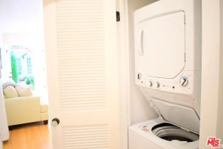 , 1027 20th st, Santa Monica, CA 90403 - 7