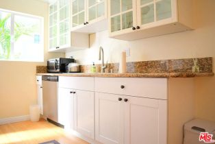 , 1027 20th st, Santa Monica, CA 90403 - 14