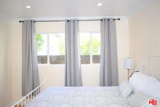 , 1027 20th st, Santa Monica, CA 90403 - 17