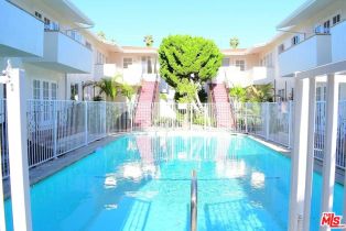 , 1027 20th st, Santa Monica, CA 90403 - 24