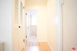 , 1027 20th st, Santa Monica, CA 90403 - 16