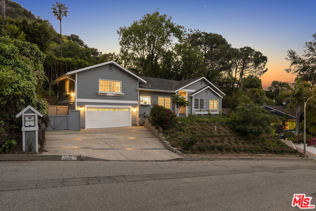 Single Family Residence, 3236 Longridge ter, Sherman Oaks, CA 91423 - 1