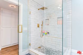 Condominium, 18100 Burbank blvd, Tarzana, CA 91356 - 19