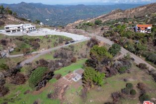 , 24524 Piuma rd, Malibu, CA 90265 - 7
