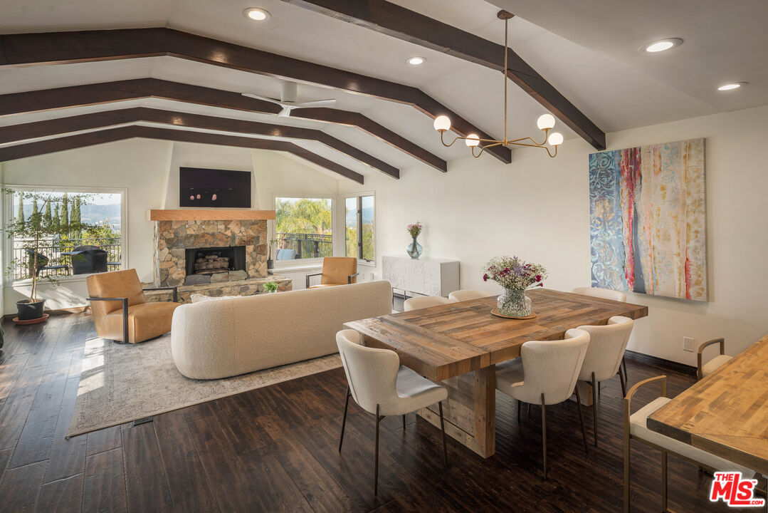 , 4713 Bedel st, Woodland Hills, CA 91364 - 1