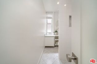 Condominium, 131 Gale dr, Beverly Hills, CA 90211 - 13