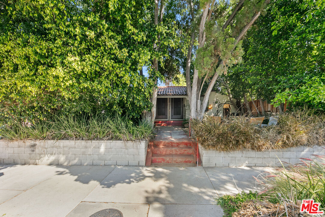 Residential Income, 7735 Lexington ave, West Hollywood , CA 90046 - 1