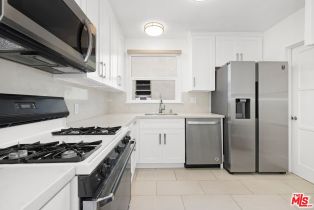 , 1660 Manning ave, Westwood, CA 90024 - 3