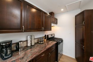 , 239 Doheny dr, Beverly Hills, CA 90211 - 8