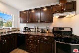 , 239 Doheny dr, Beverly Hills, CA 90211 - 7