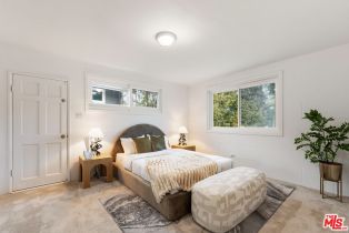 Single Family Residence, 4041 Davana rd, Sherman Oaks, CA 91423 - 19