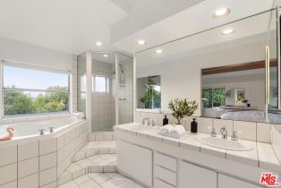 Single Family Residence, 4041 Davana rd, Sherman Oaks, CA 91423 - 14