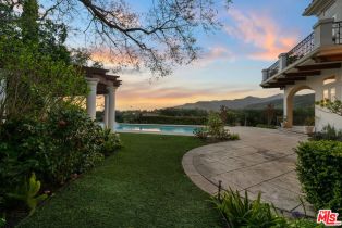 Single Family Residence, 6015 Galahad rd, Malibu, CA 90265 - 5