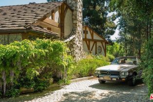 Single Family Residence, 12003   Briarvale Ln, Studio City, CA  Studio City, CA 91604