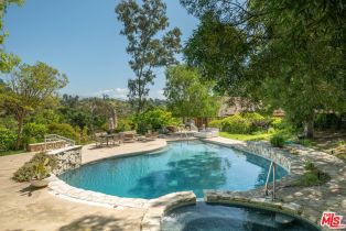 Single Family Residence, 12003 Briarvale ln, Studio City, CA 91604 - 5