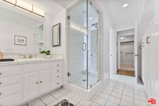 Single Family Residence, 217 17th st, Santa Monica, CA 90402 - 38