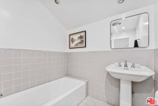 Single Family Residence, 217 17th st, Santa Monica, CA 90402 - 49